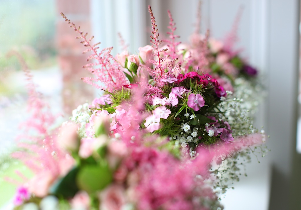 pink green wedding bouquet